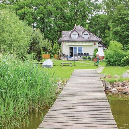 Gorgeous Home In Nowe Warpno With House Sea View Exterior foto
